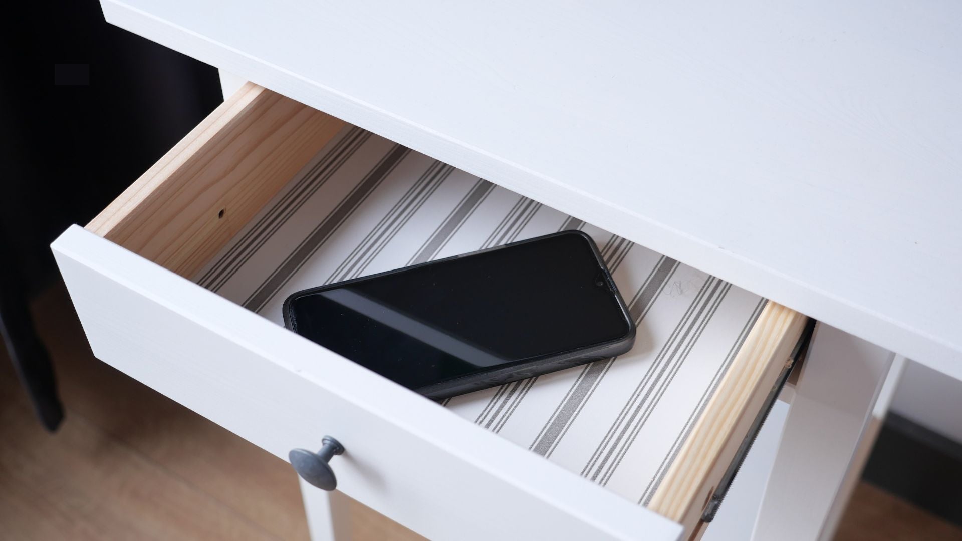 How Much Is My Used Phone Worth in Singapore 2026?